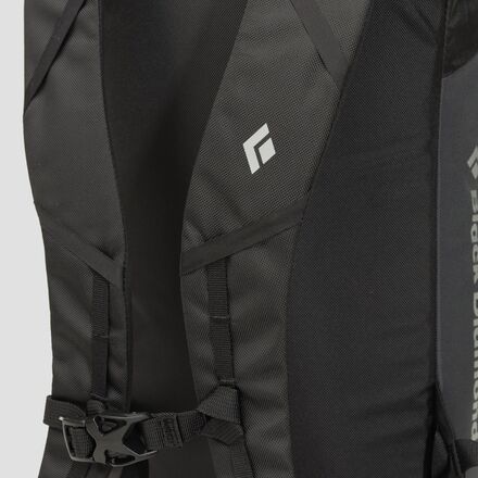 Black Diamond - Rock Blitz 15L Backpack