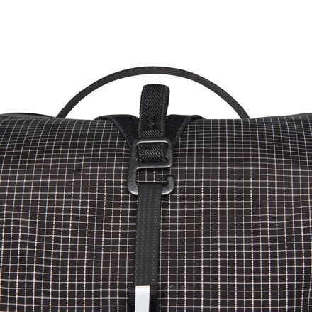 Black Diamond - Distance 22L Backpack