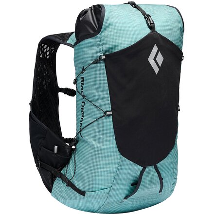 Distance 22L Backpack - Women's