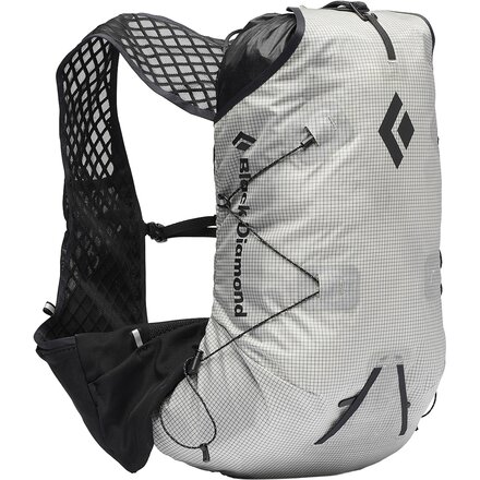 Distance 8L Backpack