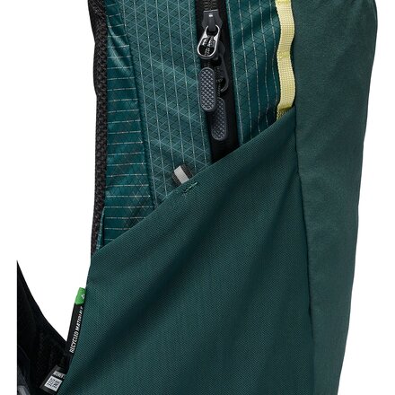 Black Diamond - Pursuit 15L Backpack - Women's