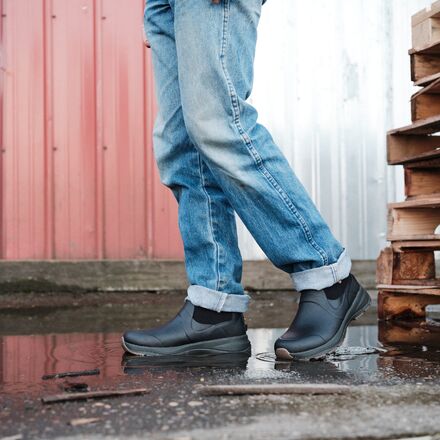Bogs - Spruce Slip-On Shoe - Men's