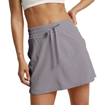 Beyond Yoga - In Stride Lined Skirt - Women's - Cloud Gray