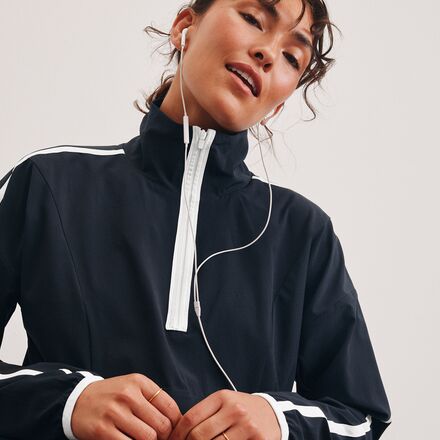 Beyond Yoga - Contrast 1/2-Zip Pullover - Women's