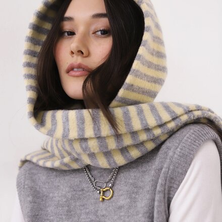 Callahan - Hooded Scarf