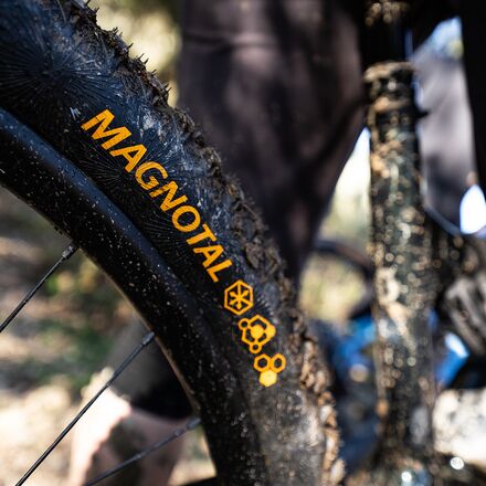 Continental - Magnotal Tubeless 27.5in Tire