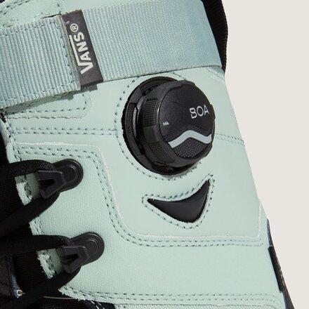 Capita - D.O.A. Snowboard + Union Falcor Binding + Vans Infuse Boot