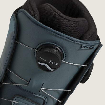 Capita - Mega Death Snowboard + Union Falcor Binding + Aura Pro Boot