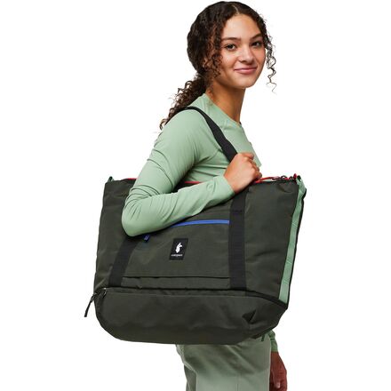 Cotopaxi - Viaje Cada Dia 35L Weekender Bag