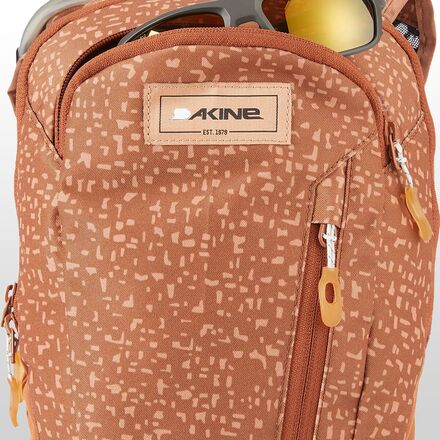 DAKINE - Shuttle 6L Hydration Backpack - Women's