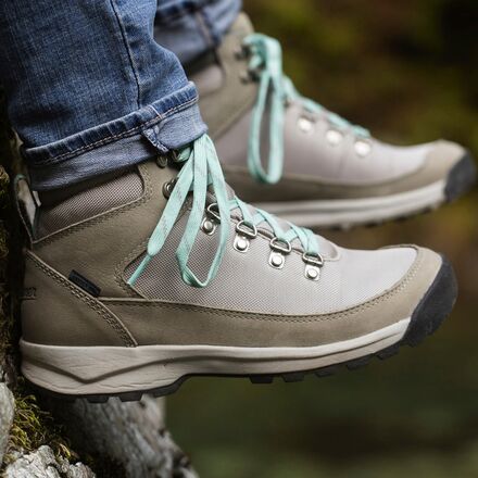 adrika hiker danner