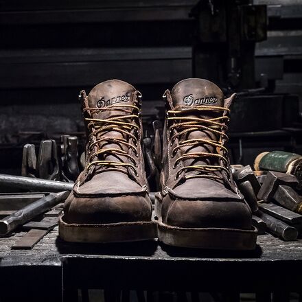 Danner - Bull Run Moc Toe 6in Wide Boot - Men's