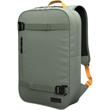 Db - Essential 17L Backpack - Sage Green