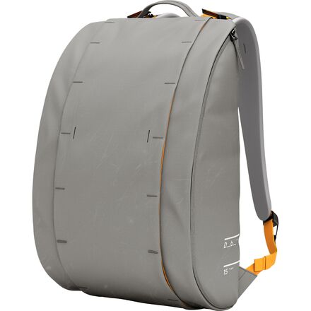 Hugger Base 15L Backpack