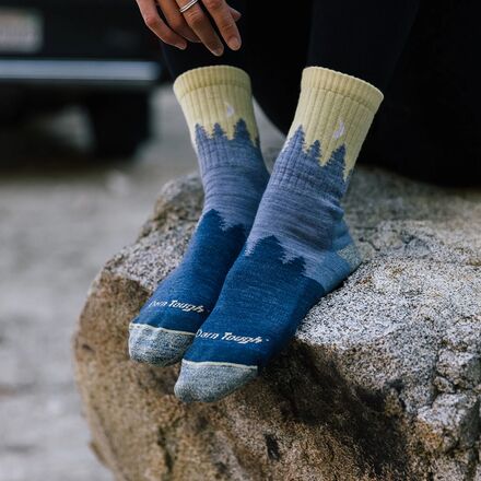Darn Tough - Treeline Micro Crew Cushion Sock - Women's