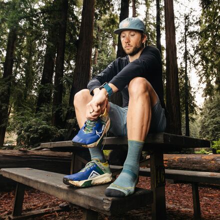 Darn Tough - Light Hiker Micro Crew Light Cushion Sock - Men's