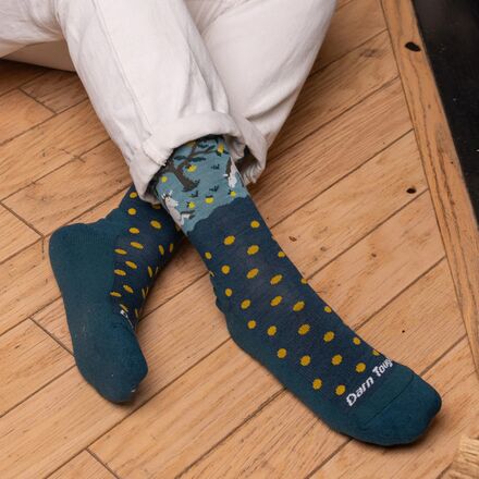 Darn Tough - Wild Life Lightweight Cushion Crew Sock - Women's