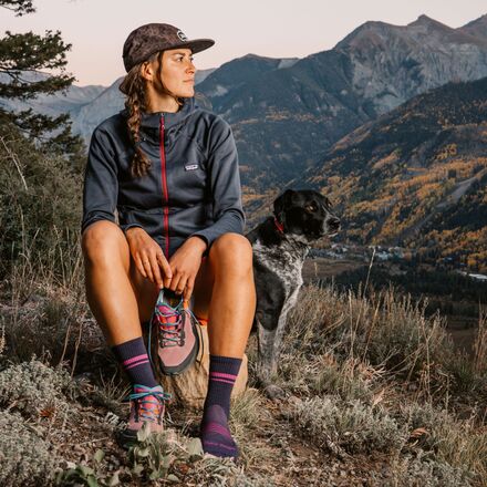 Darn Tough - Element Crew Lightweight Cushion Sock - Women's