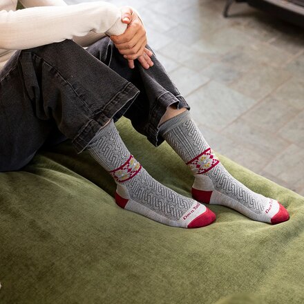 Darn Tough - Nordic Twist Crew Lightweight + Cushion Sock - Women's