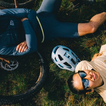 Endura - Alltrack Ride Long-Sleeve Jersey - Men's