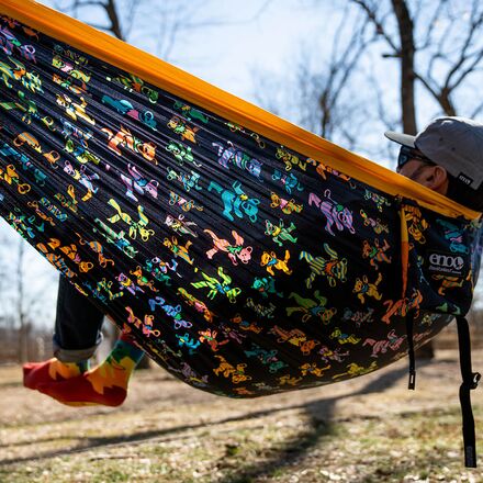 Eagles Nest Outfitters - x Grateful Dead Doublenest Hammock Bears Print