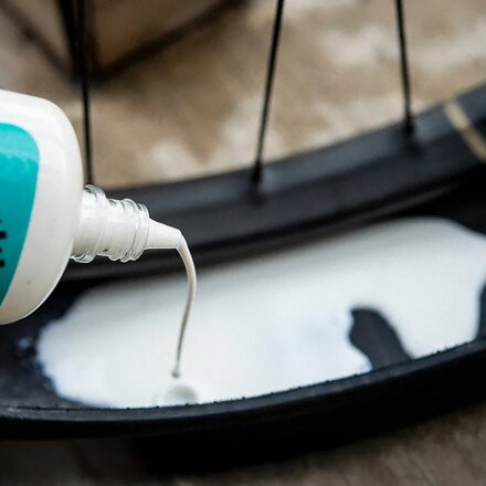 Finish Line - FiberLink Tubeless Sealant