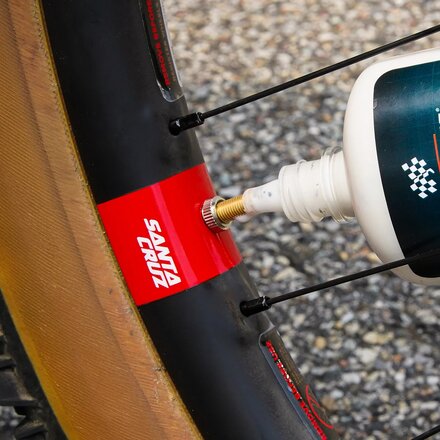 Finish Line - FiberLink Tubeless Sealant