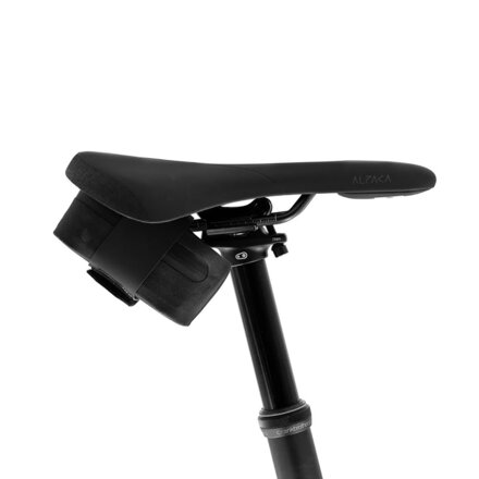 Fi'zi:k - Saddle Bag