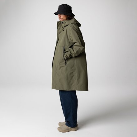 Finisterre - Longline Stormbird Jacket - Men's