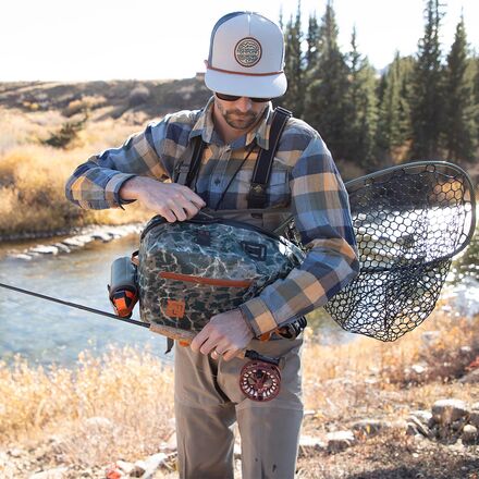 Fishpond - Thunderhead 13L Sling