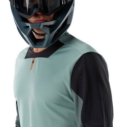Fox Racing - Defend Long-Sleeve Jersey - Men's