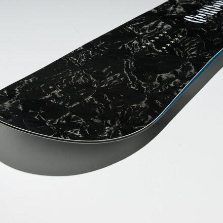 Gnu - Antigravity Snowboard + Lightning Binding + Aura OG Boot