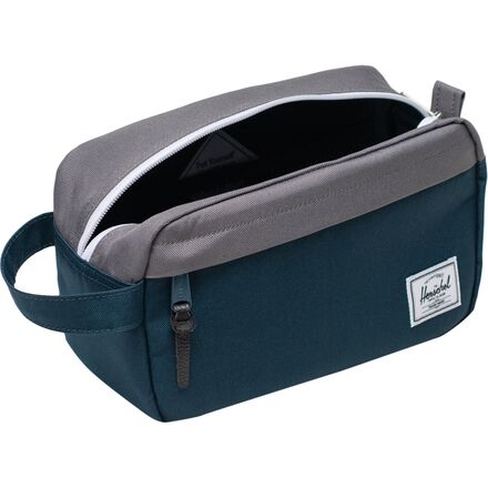 Herschel Supply - Chapter 5L Travel Kit