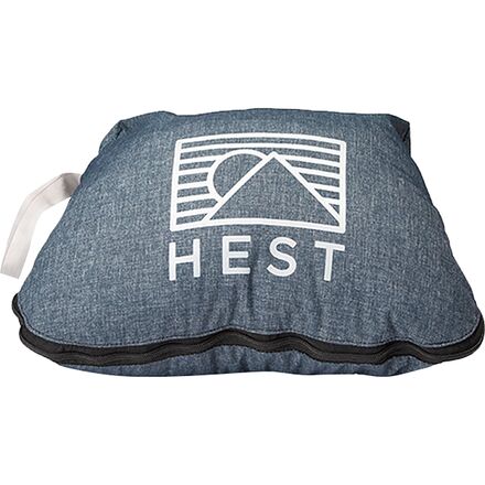 HEST - Pillow