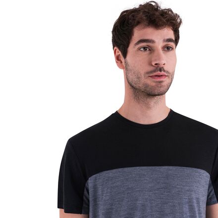 Icebreaker - Merino 125 Cool-Lite Sphere Colour Block T-Shirt - Men's