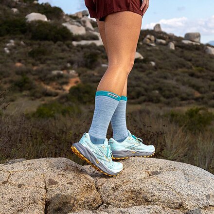 Injinji - Trail Midweight Crew CoolMax Sock - Women's