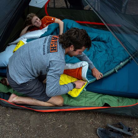 Kelty - Catena Sleeping Bag: 30F Synthetic