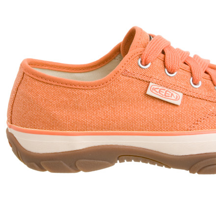 KEEN - Ventura Canvas Shoe - Women's