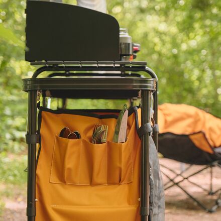 KUMA - Busy Bear Camp Kitchen