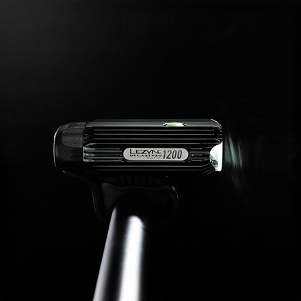 Lezyne - Deca Stvzo 1200 Front