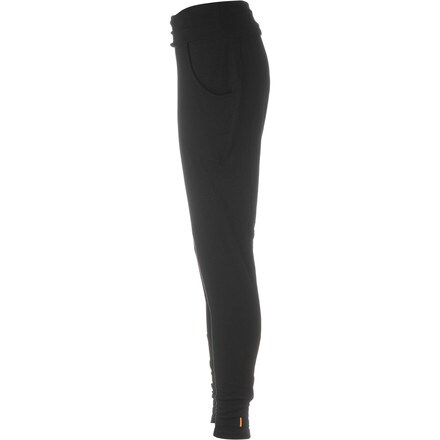 Lucy - Power Pose Pant - Women's