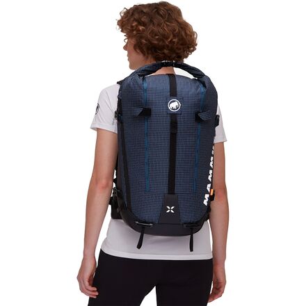Mammut - Trion Nordwand 28L Backpack - Women's