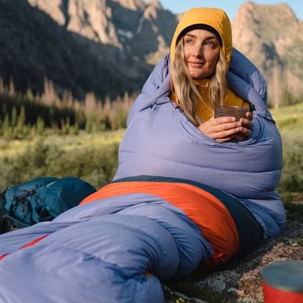 Marmot - Teton Sleeping Bag: 15F Down - Women's