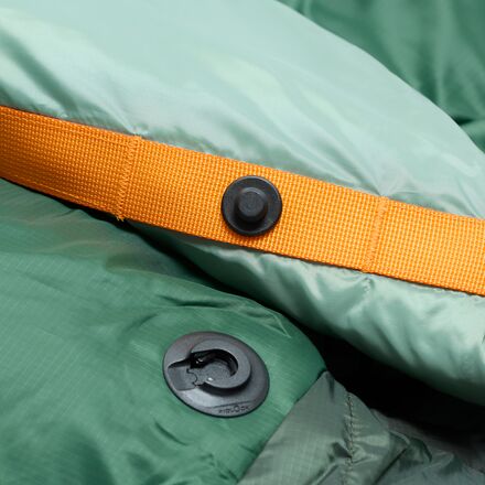 Marmot - Wraptor 30 Sleeping Bag: 30F Synthetic