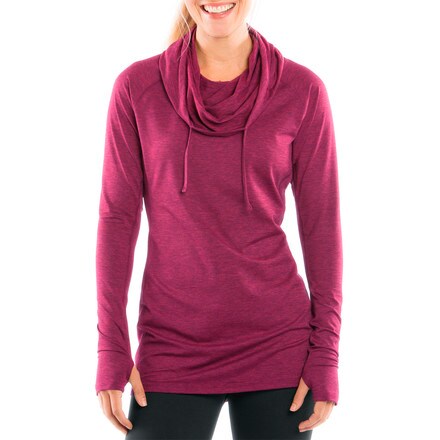 Moving Comfort - Chic Pullover Hoodie - Women's