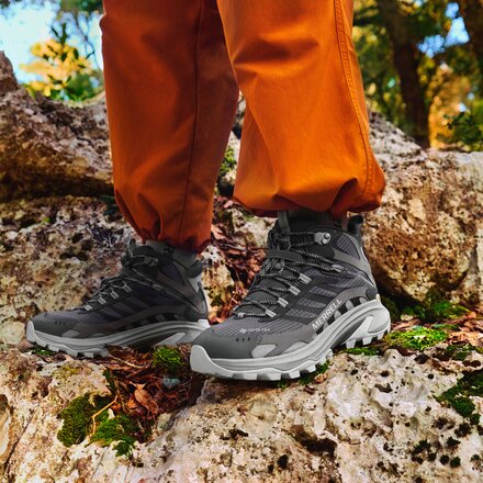Merrell - Moab Speed 2 Mid GTX Wide Hiking Shoe - Men's
