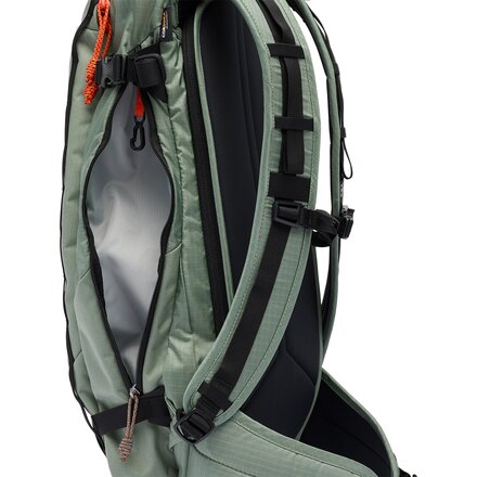 Mountain Hardwear - Gnarwhal 18L Backpack