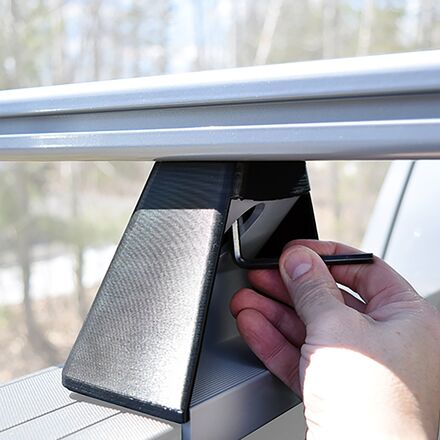 Malone Auto Racks - CrossBed Pickup Truck Cross Rail System