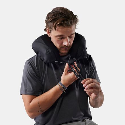 Matador - Blackout Travel Pillow