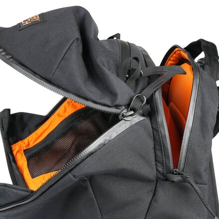 Mystery Ranch - Catalyst 26 Backpack